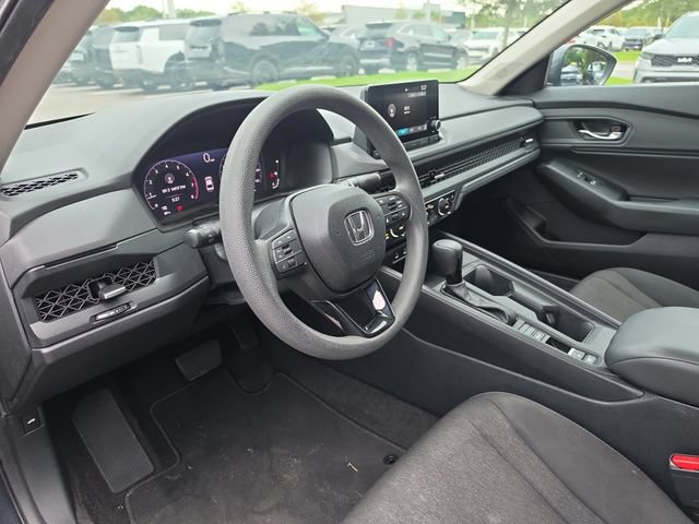 Used 2023 Honda Accord EX image 13