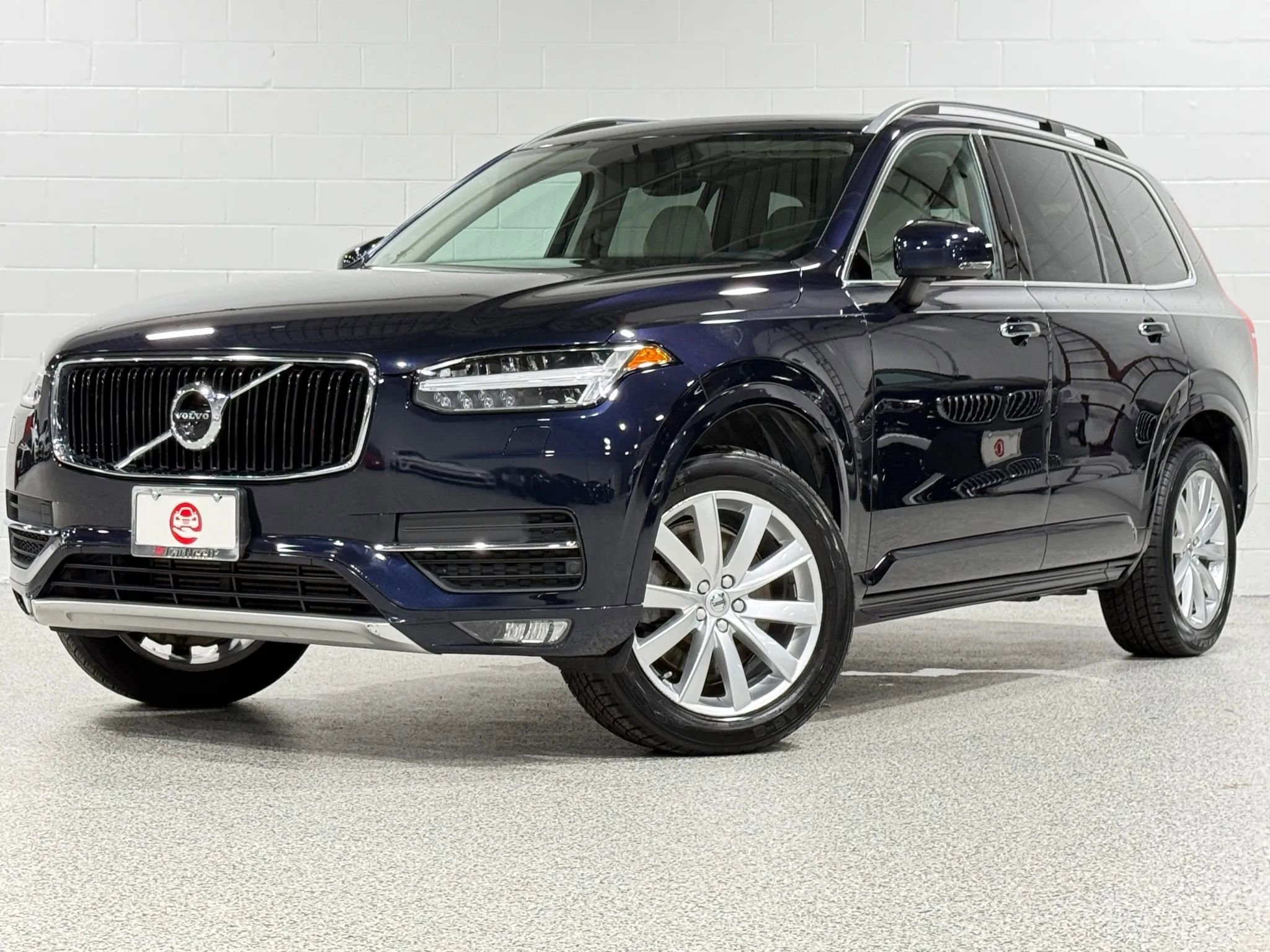 Used 2016 Volvo XC90 T6 Momentum w/ Protection Package Plus image 2