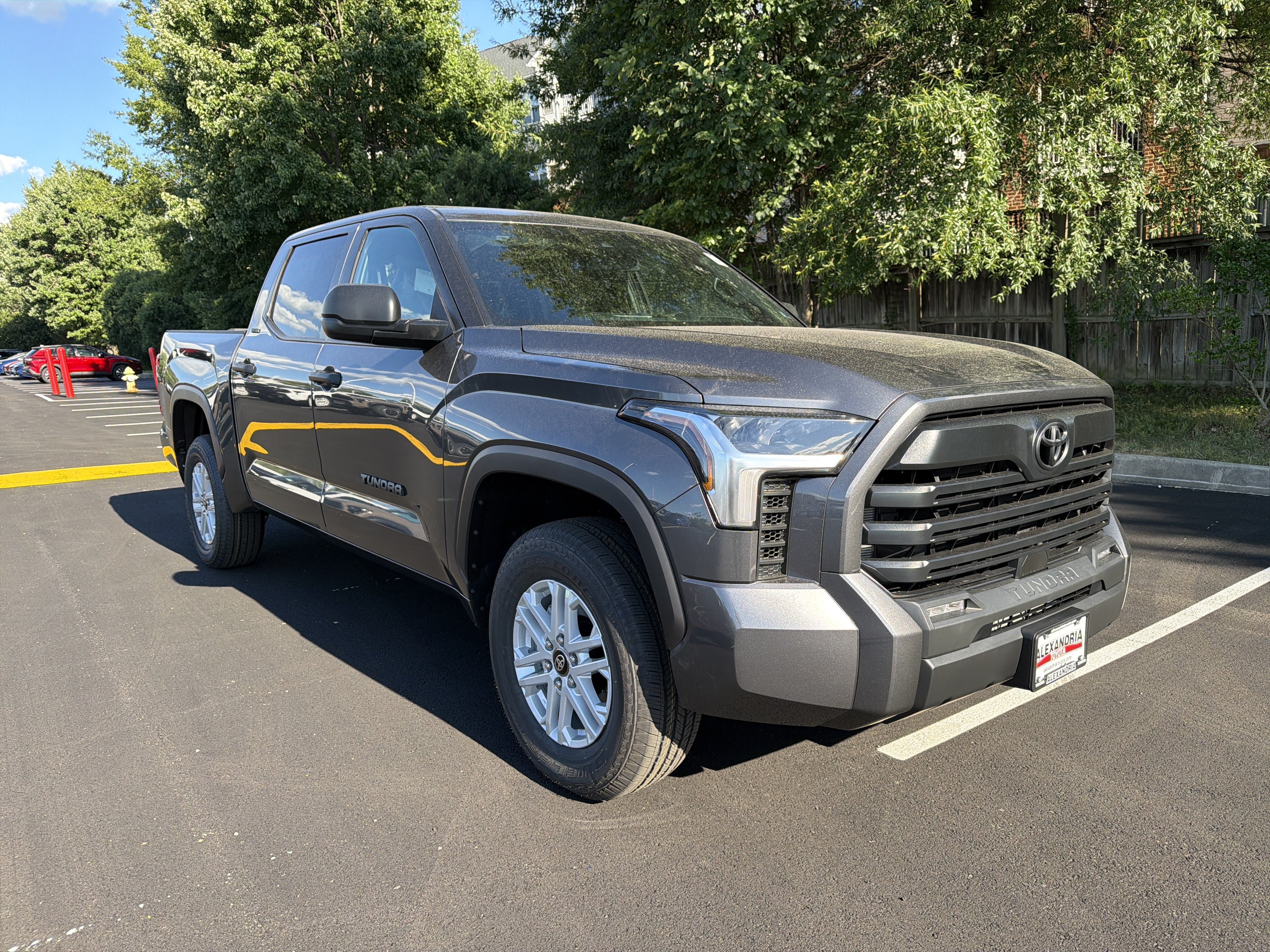 New 2026 Toyota Tundra SR5 AWD/4WD image 3