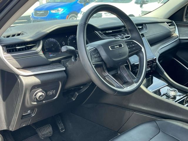 Used 2022 Jeep Grand Cherokee L Limited image 12