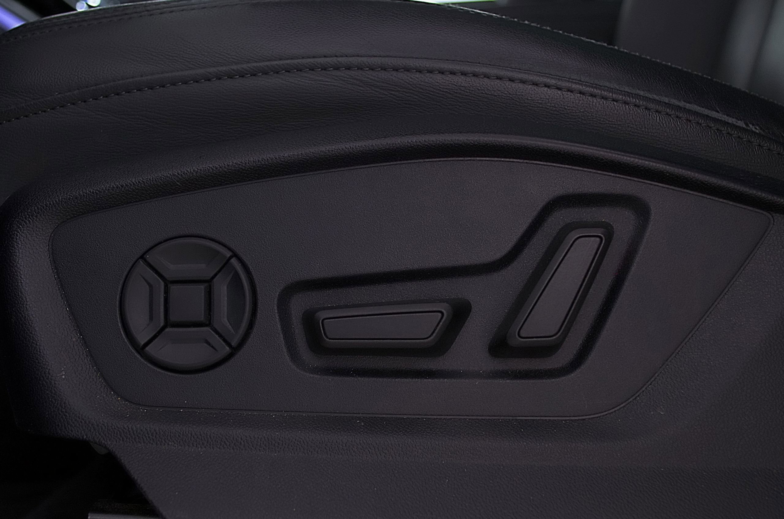 Used 2021 Audi Q7 3.0T Premium image 24