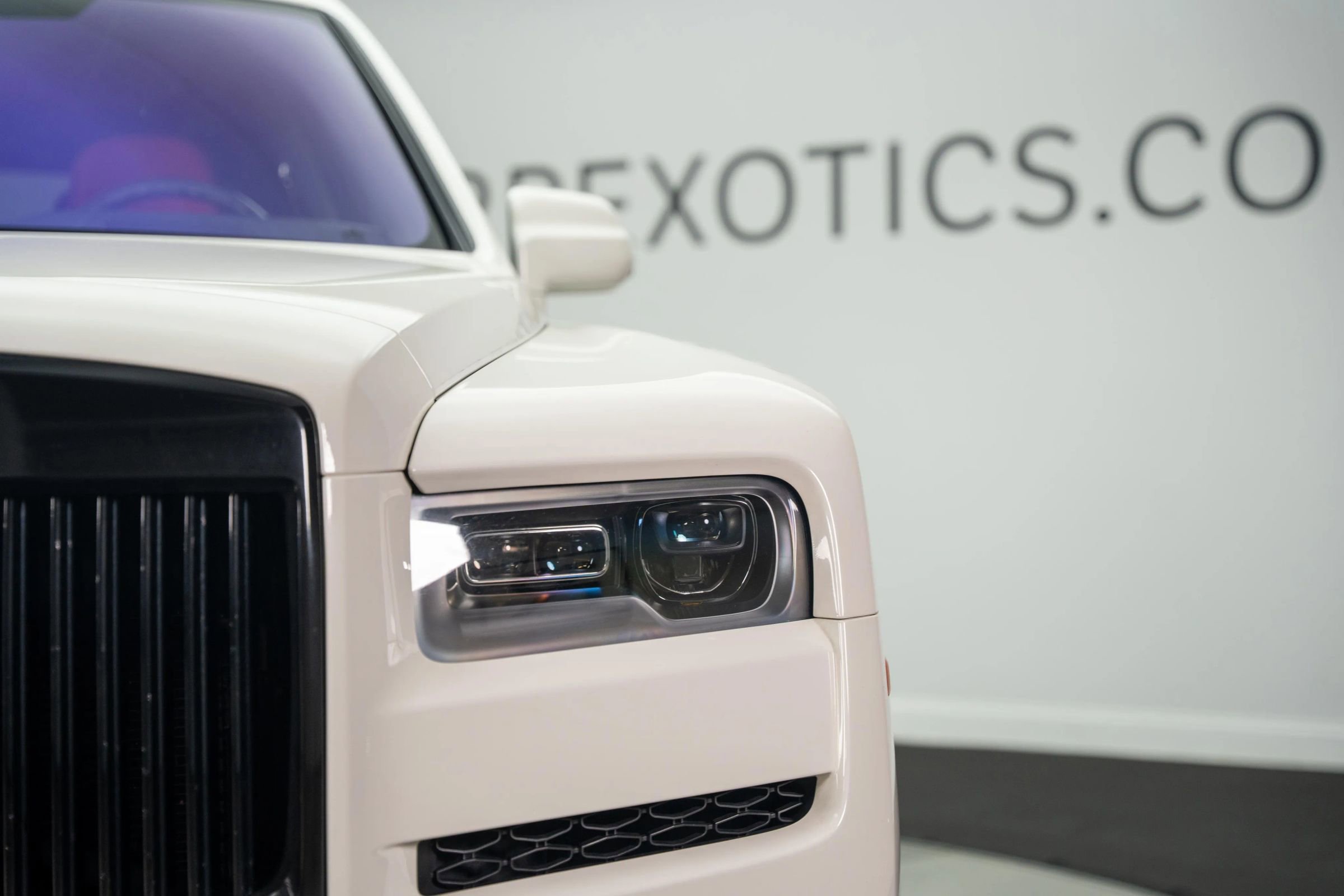 Used 2019 Rolls-Royce Cullinan image 15