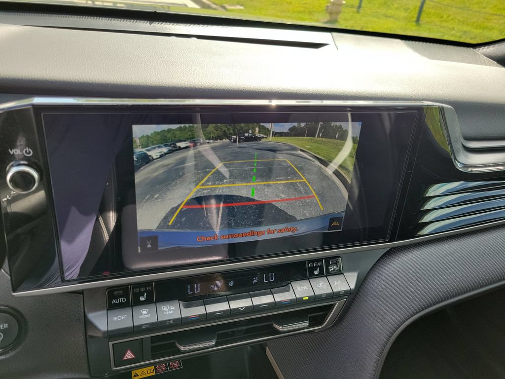 Used 2025 Toyota Camry LE FWD image 29