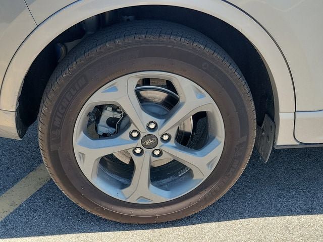 Used 2023 Ford Escape ST-Line w/ Tech Pack #1 AWD/4WD image 28