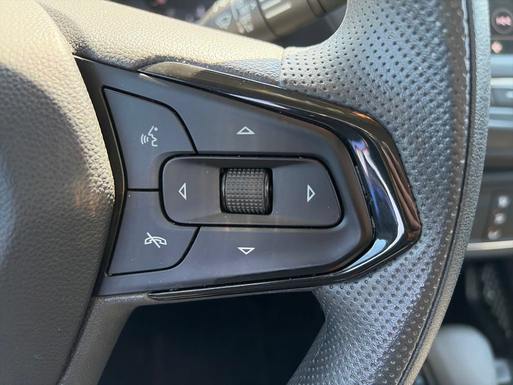 Used 2023 Chevrolet TrailBlazer LS FWD image 12