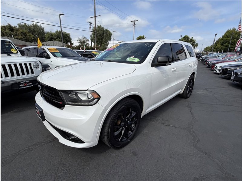 Used 2017 Dodge Durango GT w/ Nav & Power Liftgate Group RWD image 3