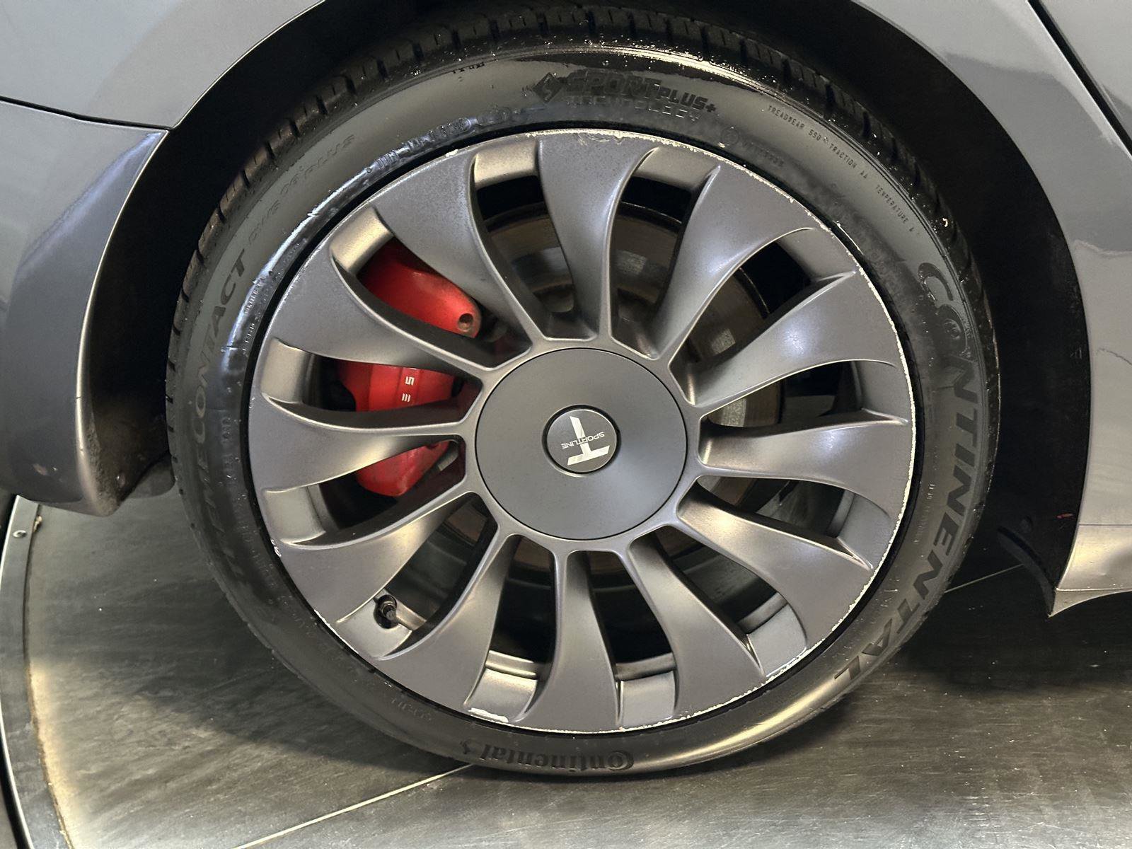 Used 2023 Tesla Model 3 Performance image 16