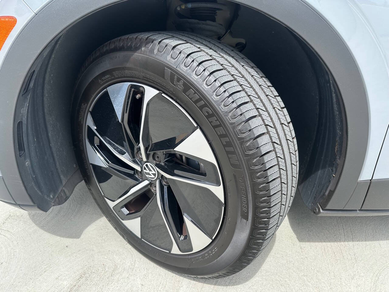 Used 2021 Volkswagen ID.4 Pro S RWD image 2
