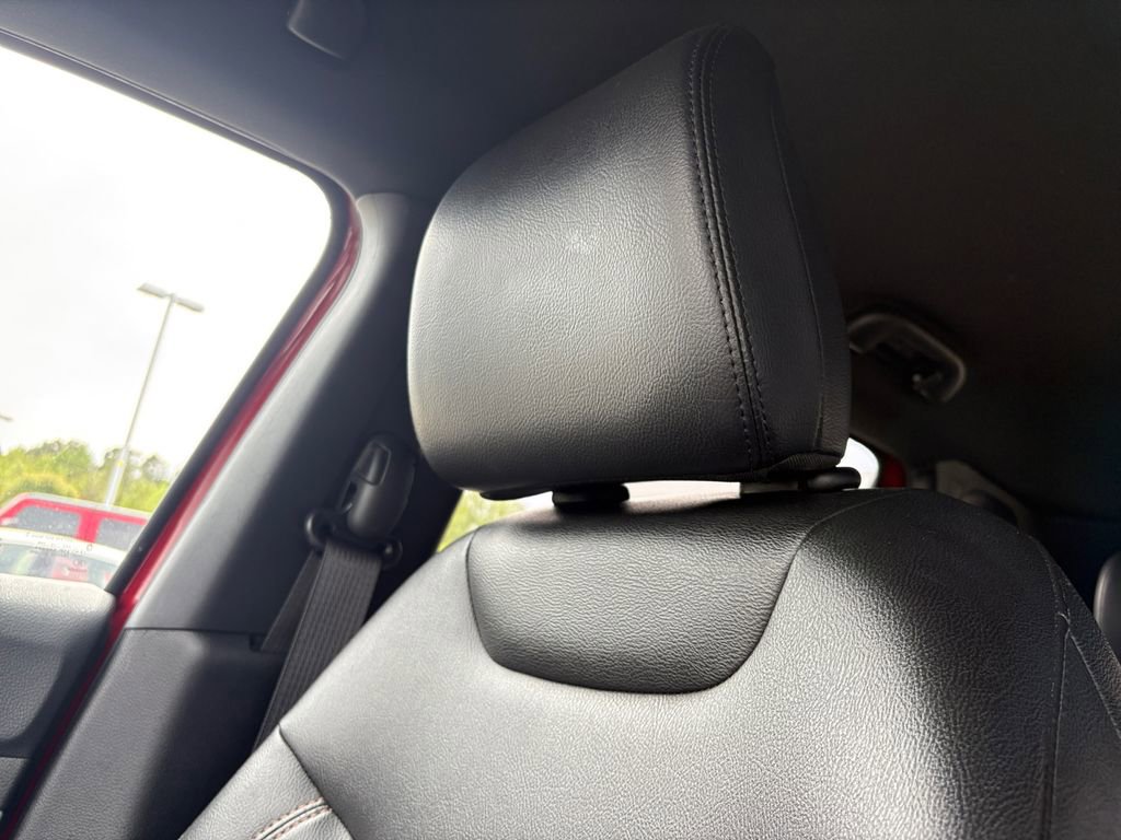 Used 2024 Jeep Compass Limited image 15