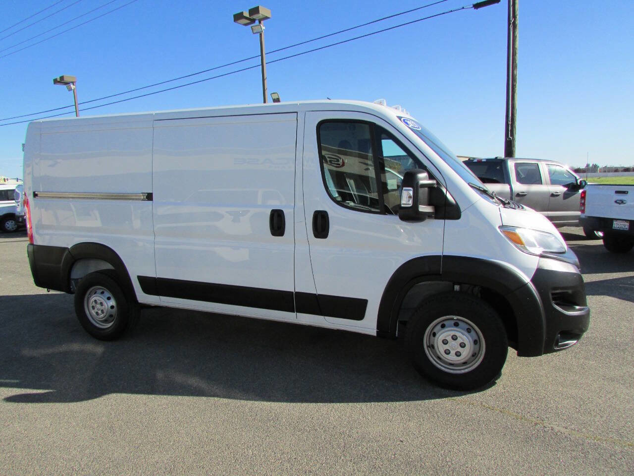 Used 2023 RAM ProMaster 2500 image 5