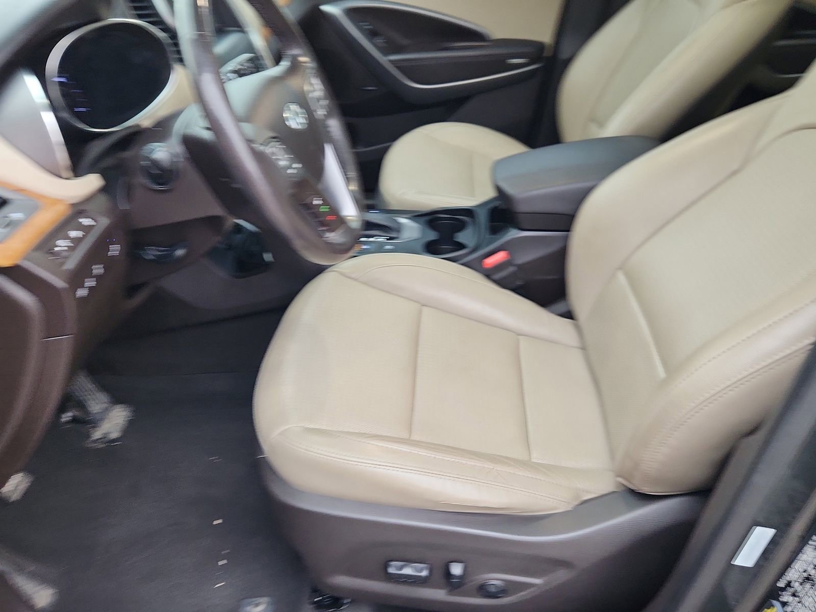 Used 2014 Hyundai Santa Fe Sport w/ Technology Package 04 image 8