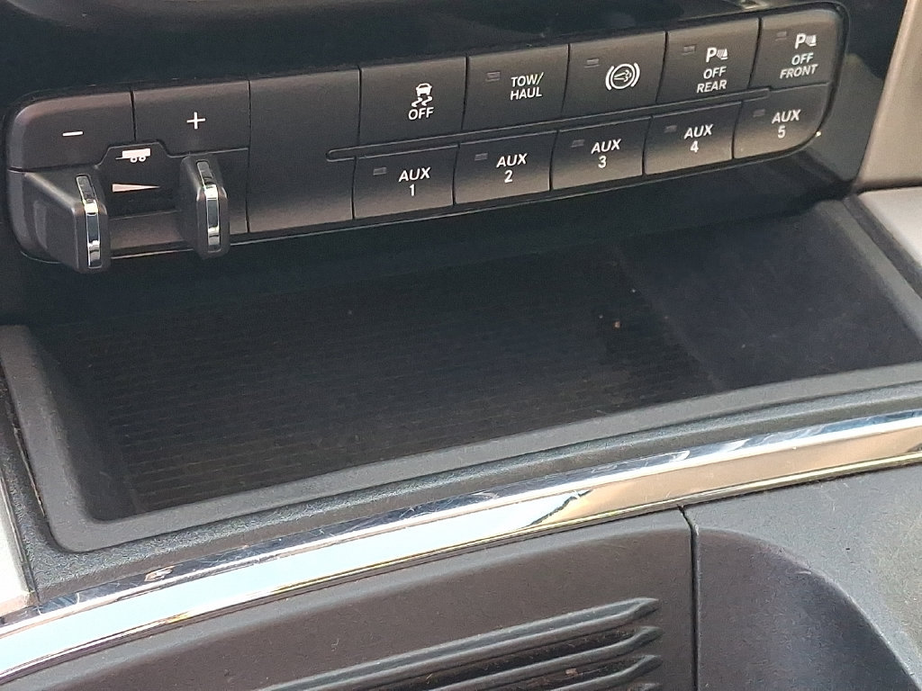 Used 2018 RAM 3500 Laramie w/ Sport Appearance Group AWD/4WD image 20