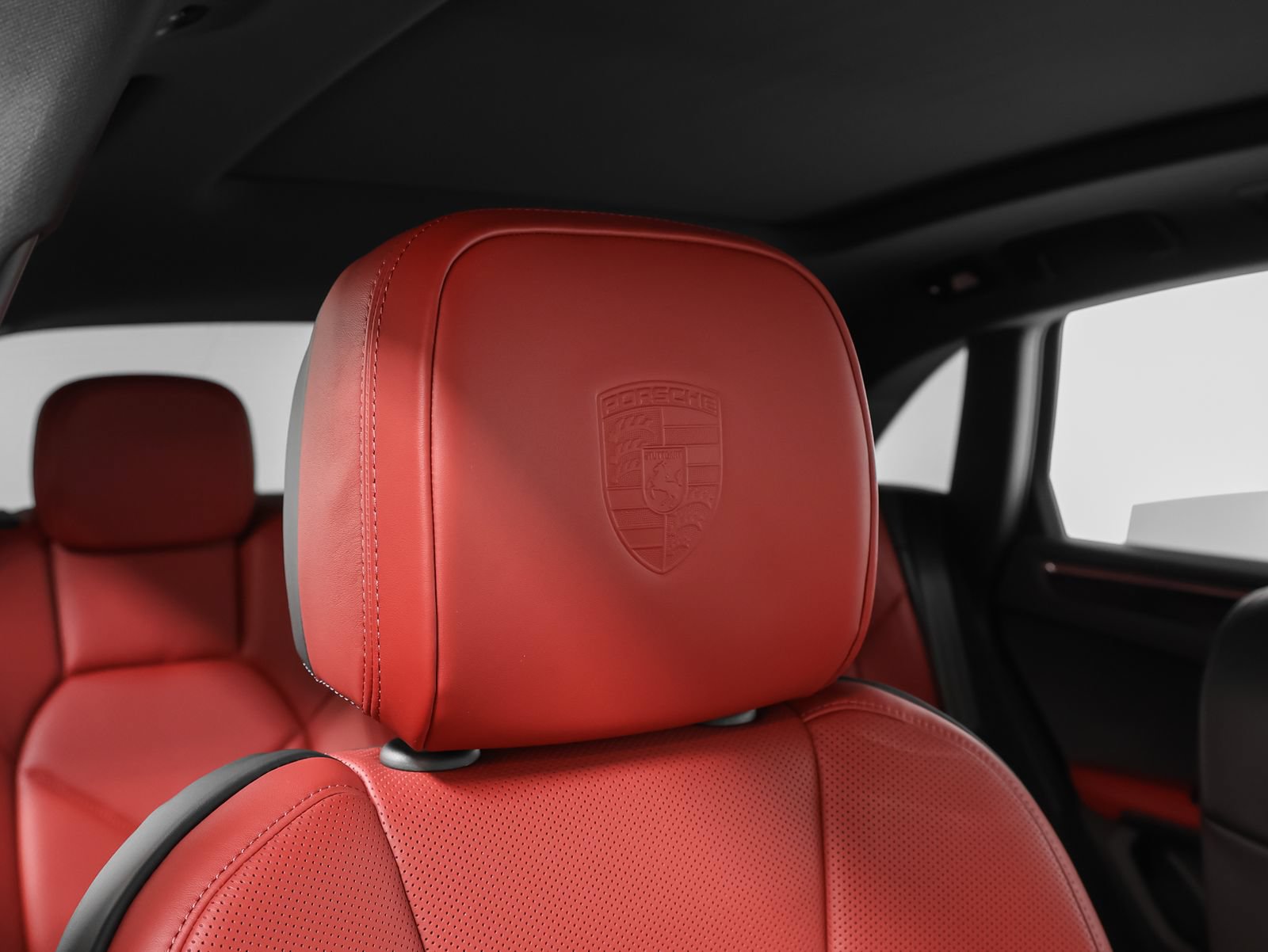 New 2026 Porsche Macan AWD/4WD image 21