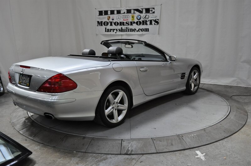 Used 2005 Mercedes-Benz SL 500 image 5