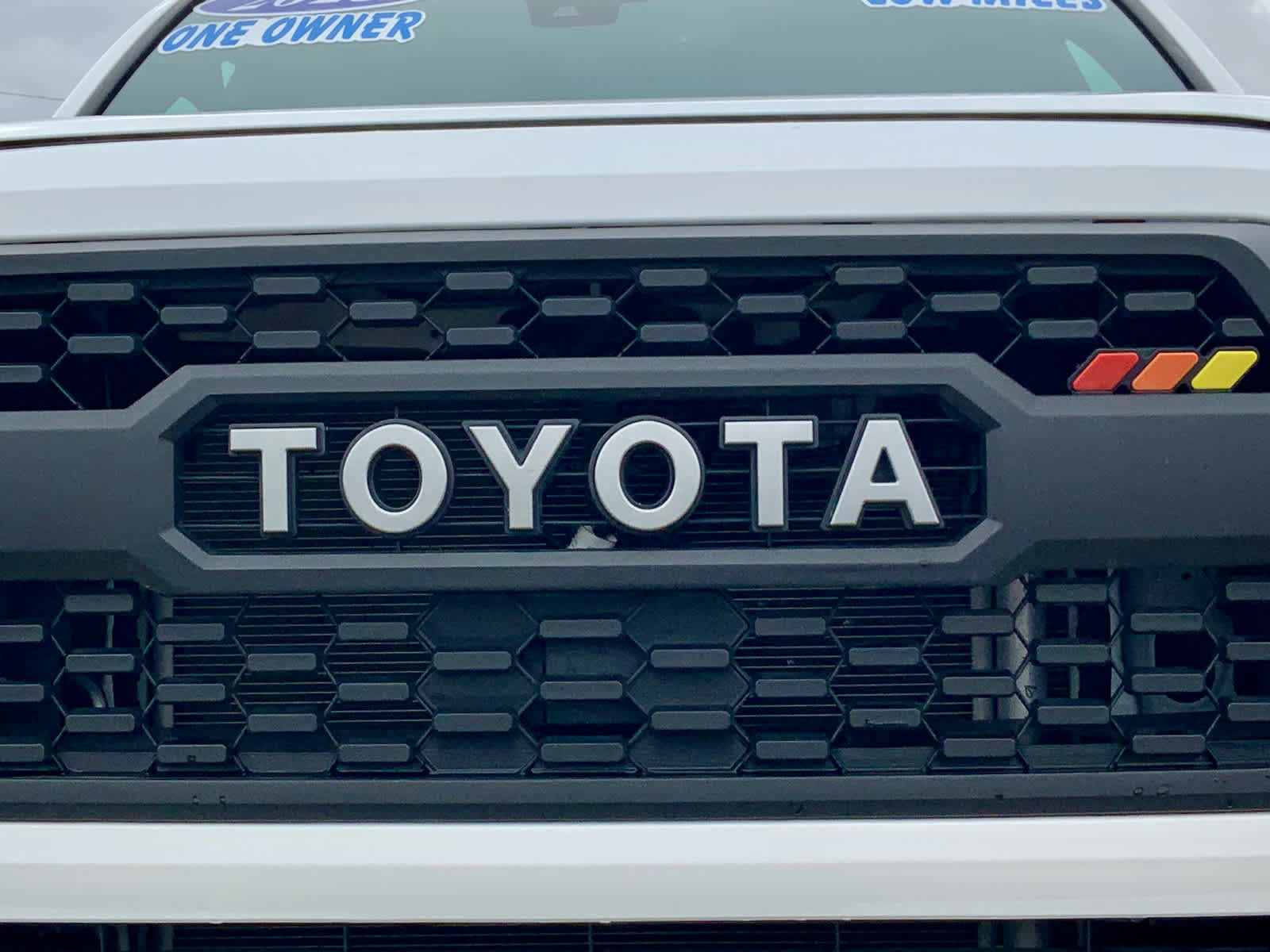 Used 2023 Toyota Tacoma TRD Off-Road w/ Technology Package image 19