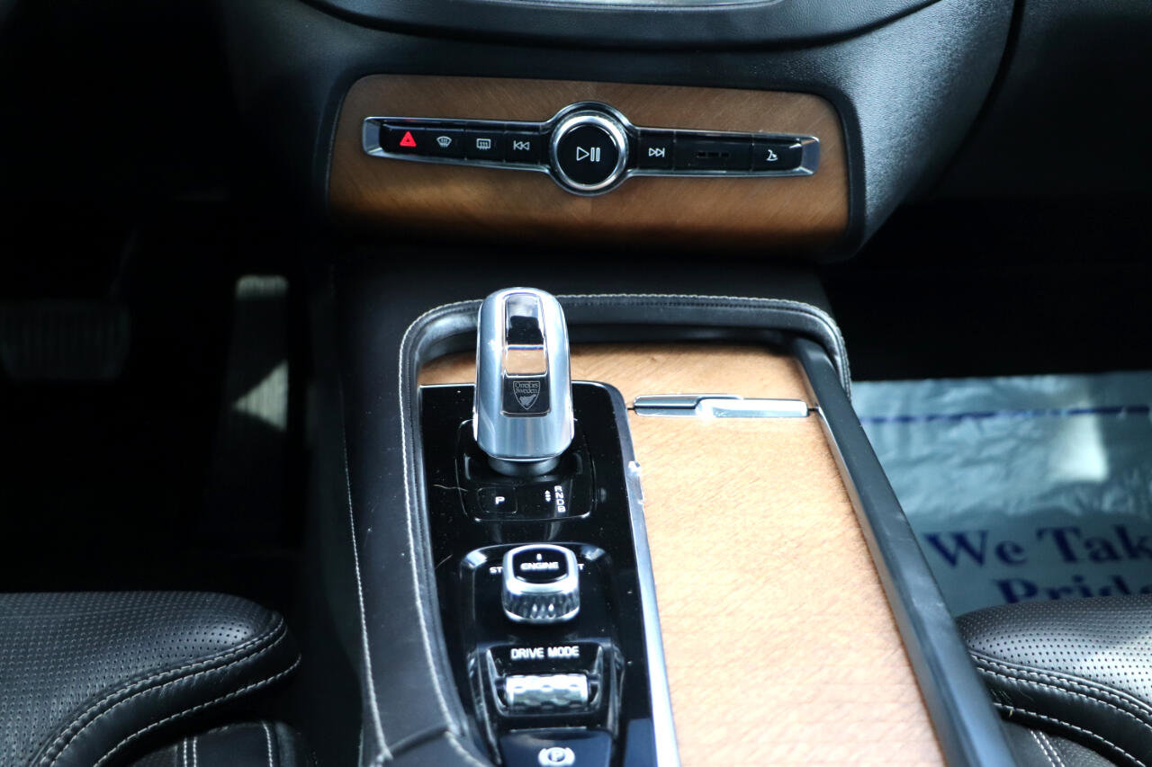Used 2017 Volvo XC90 T8 Excellence image 29
