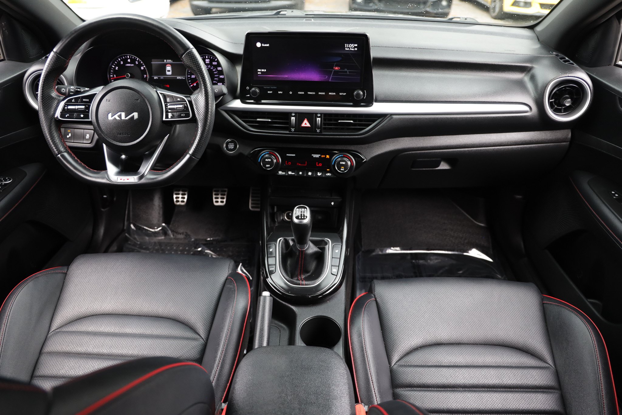 Used 2022 Kia Forte GT FWD image 2