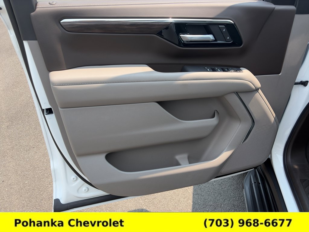 New 2026 Chevrolet Tahoe LS w/ LPO, Dark Essentials Package AWD/4WD image 22