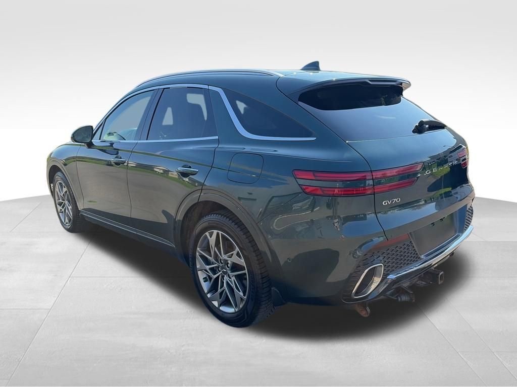 Used 2023 Genesis GV70 2.5T w/ Advanced Package AWD/4WD image 15