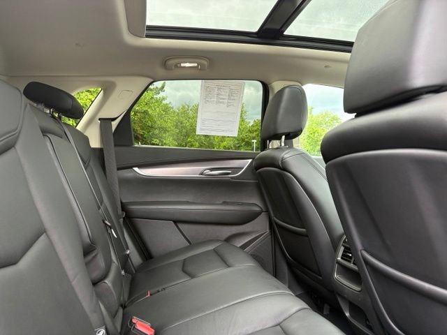 Used 2018 Cadillac XT5 Premium Luxury AWD/4WD image 18
