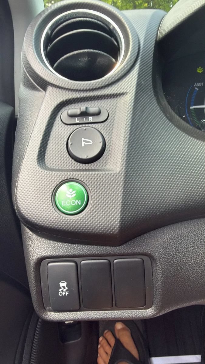 Used 2014 Honda Insight EX image 34