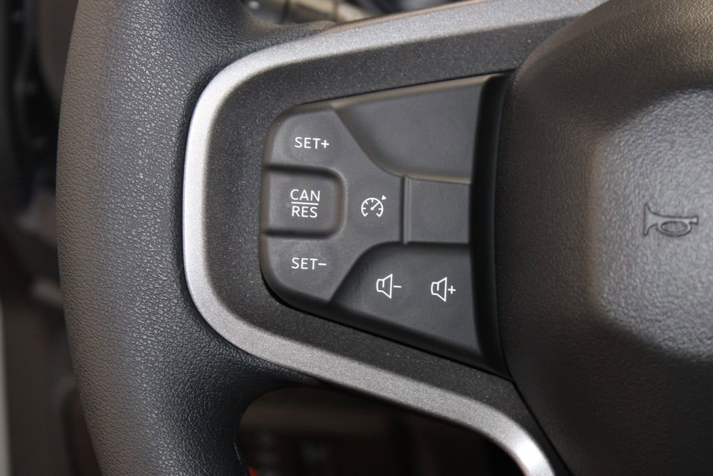 New 2025 Ford Bronco 4-Door AWD/4WD image 34