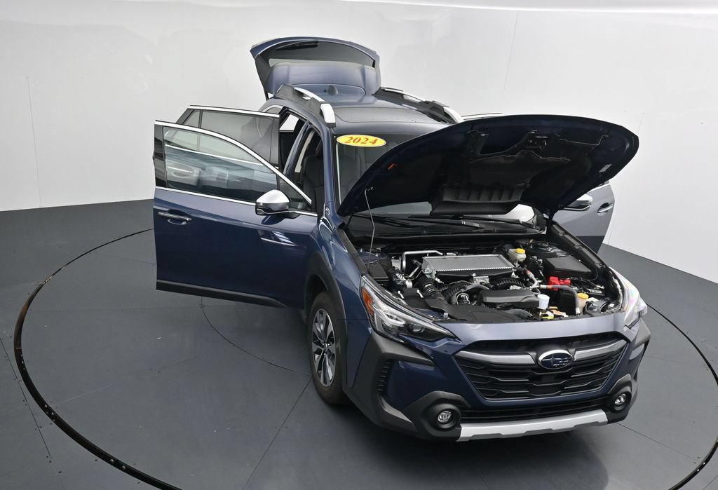 Used 2024 Subaru Outback Touring XT AWD/4WD image 40