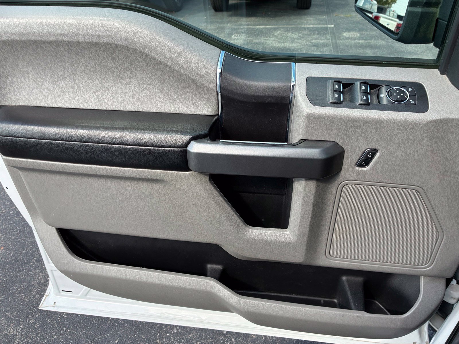 Used 2018 Ford F150 XLT RWD image 13