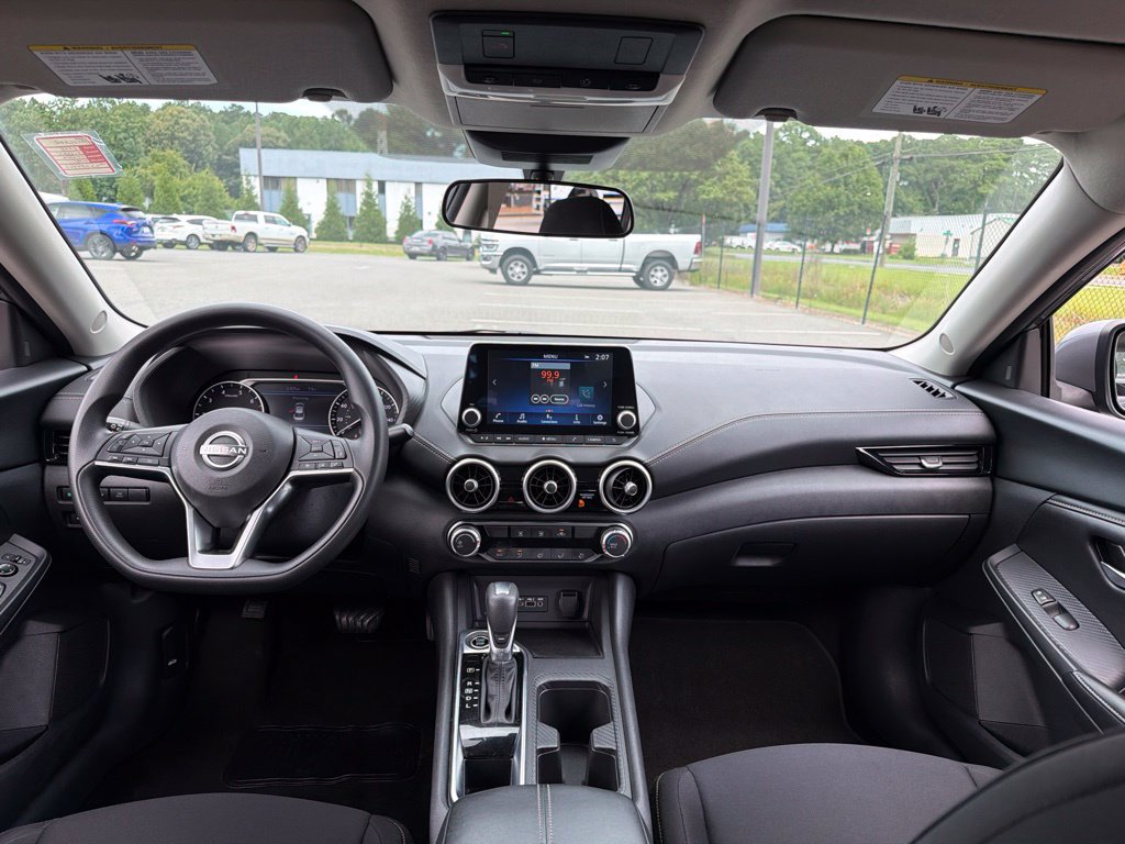 Used 2025 Nissan Sentra SV FWD image 12