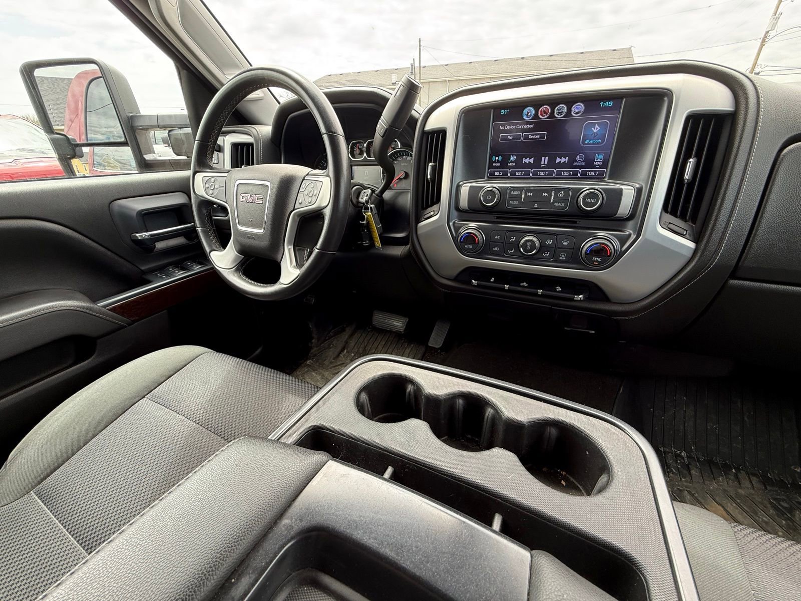 Used 2017 GMC Sierra 2500 SLE w/ HD SLE Preferred Plus Package image 3