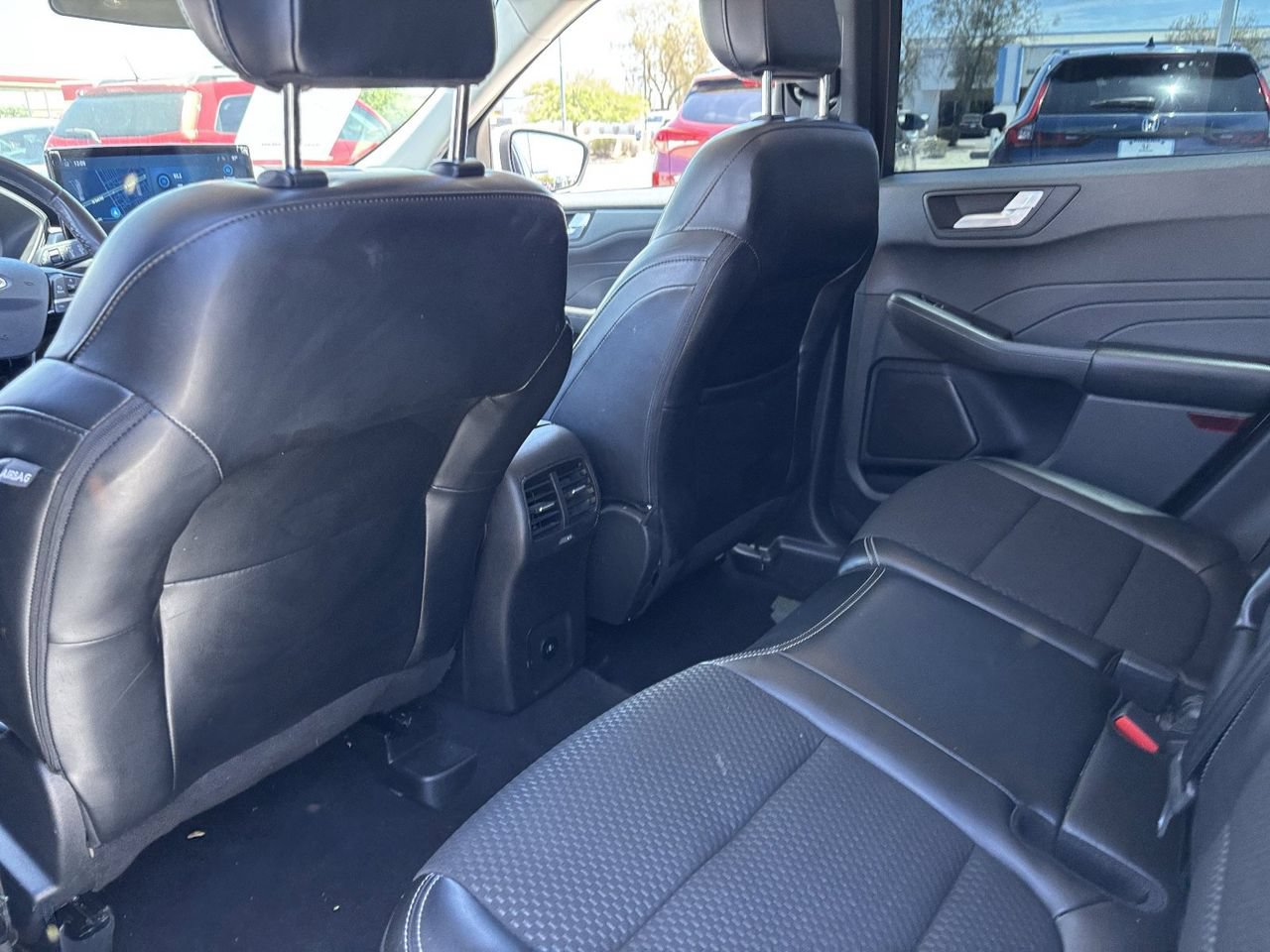 Used 2023 Ford Escape SE FWD image 15