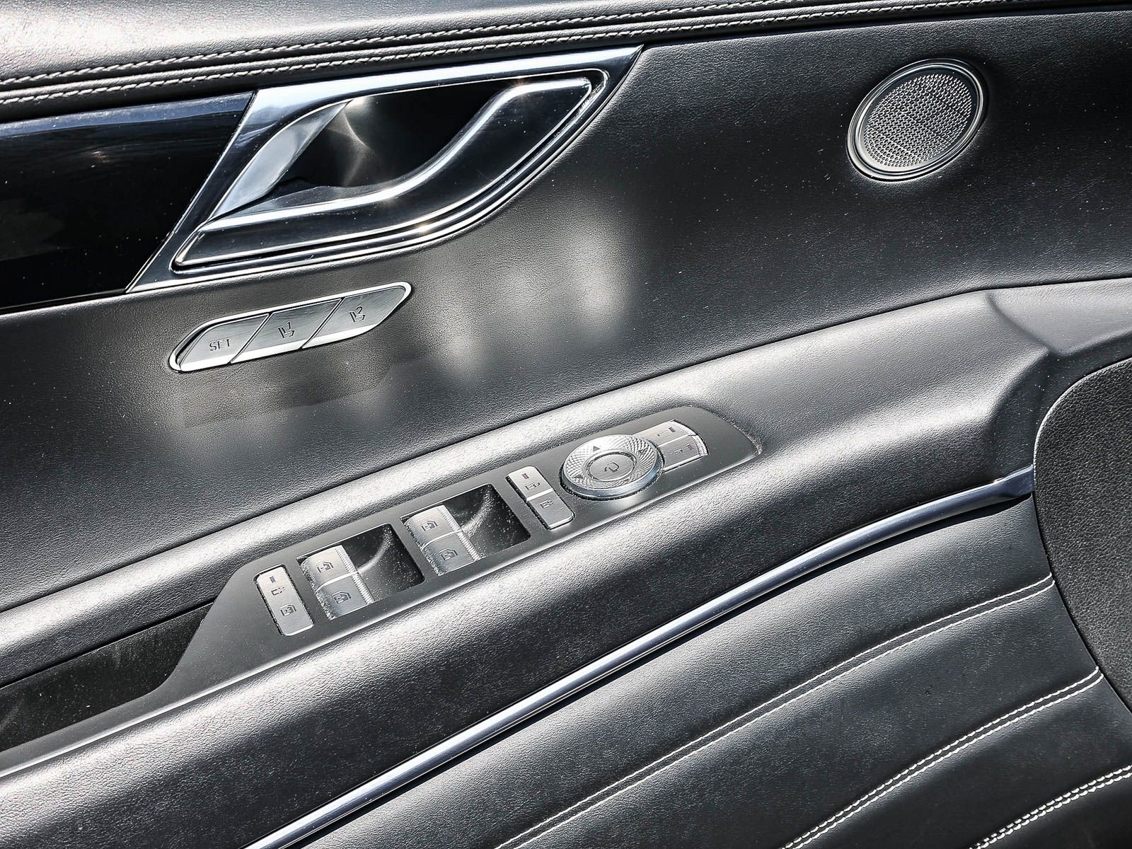 Used 2025 Genesis GV80 2.5T Standard image 21