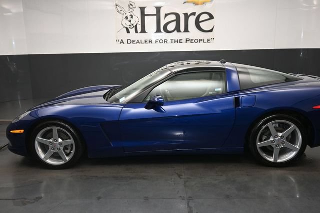 Used 2005 Chevrolet Corvette Coupe w/ Preferred Equipment Group RWD image 27