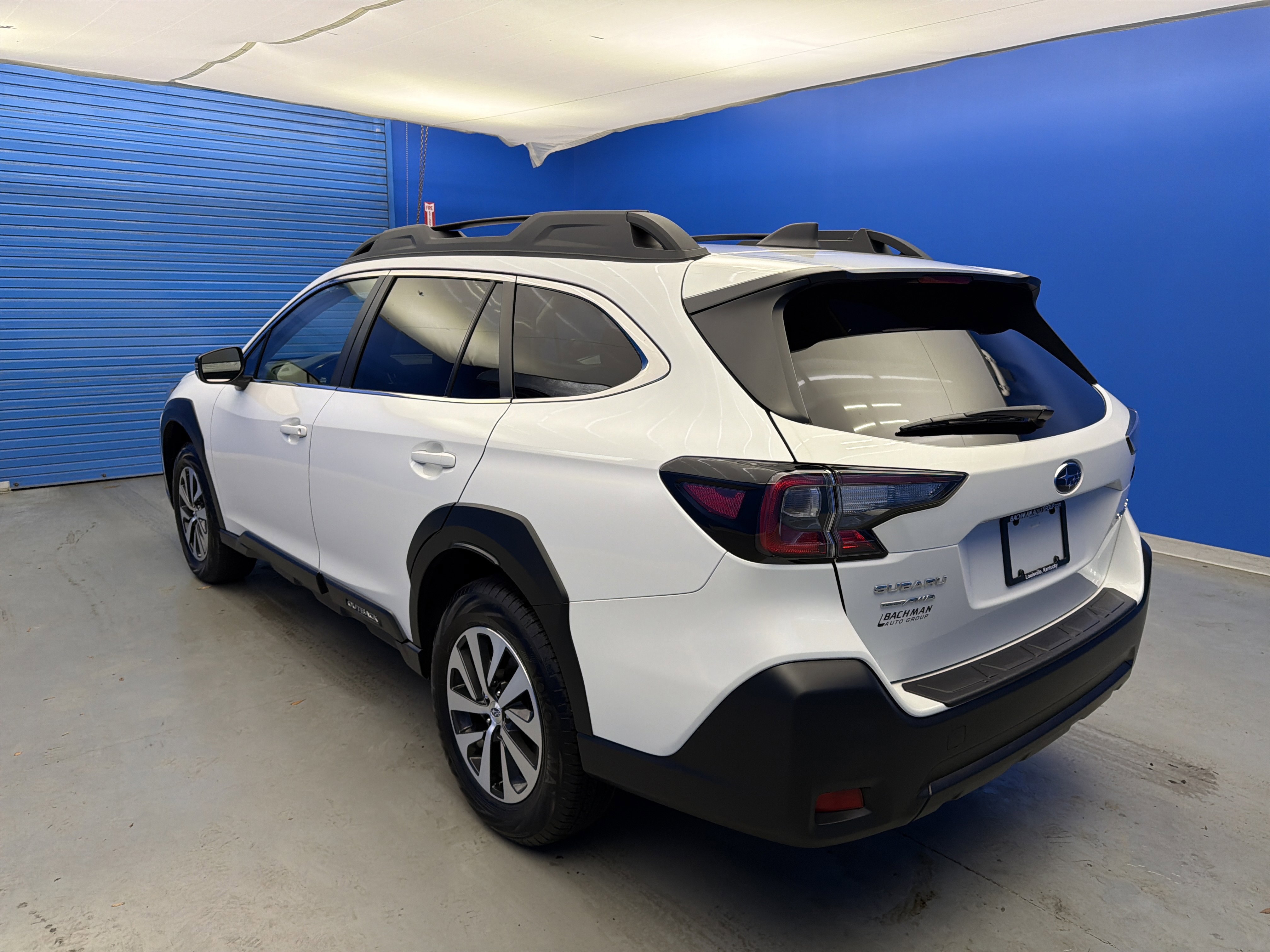 Certified 2025 Subaru Outback Premium w/ Popular Package #1A image 5