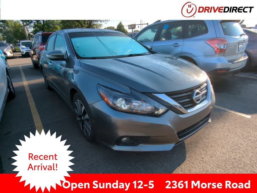 Used 2017 Nissan Altima 2.5 SL w/ 2.5 Technology Package
