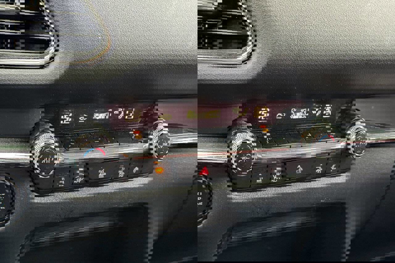 Used 2023 MAZDA CX-30 AWD 2.5 S w/ Preferred Package image 24