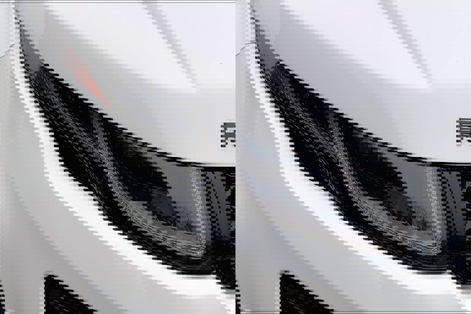 Used 2017 Land Rover Range Rover Evoque HSE Dynamic image 30