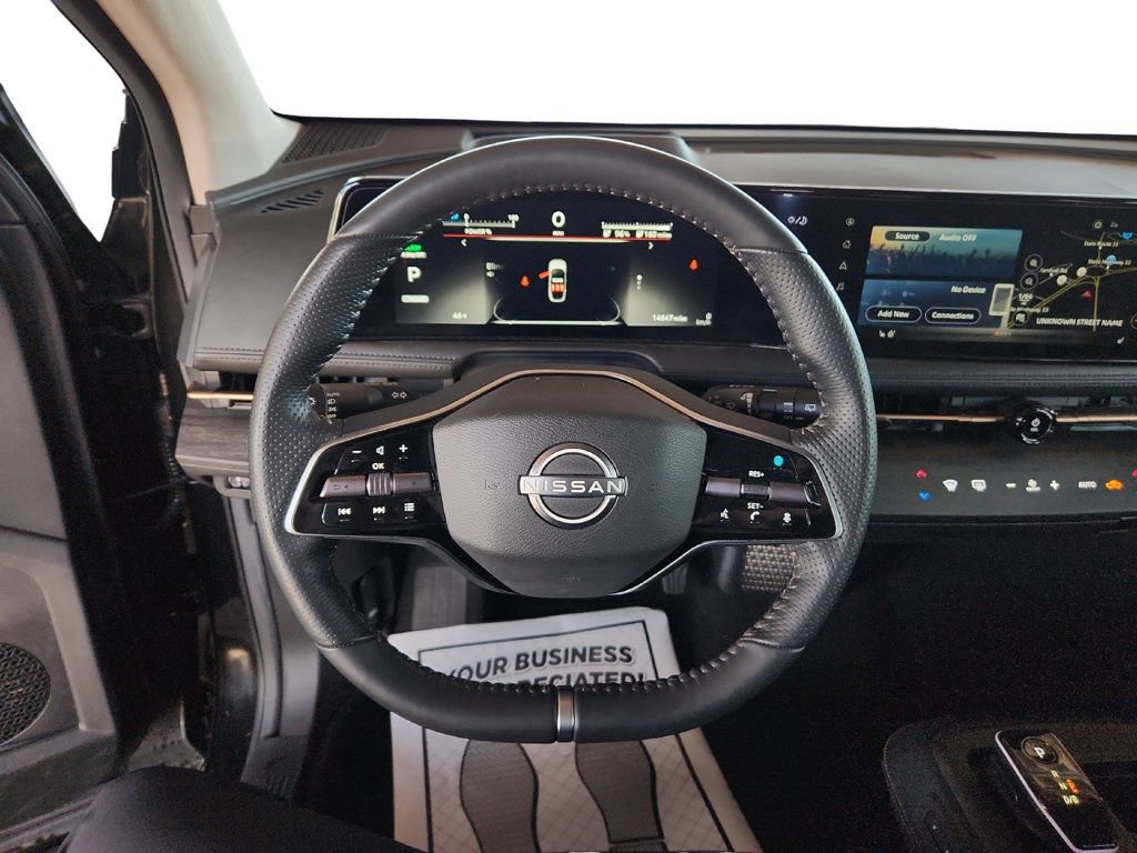 Used 2023 Nissan Ariya FWD image 14
