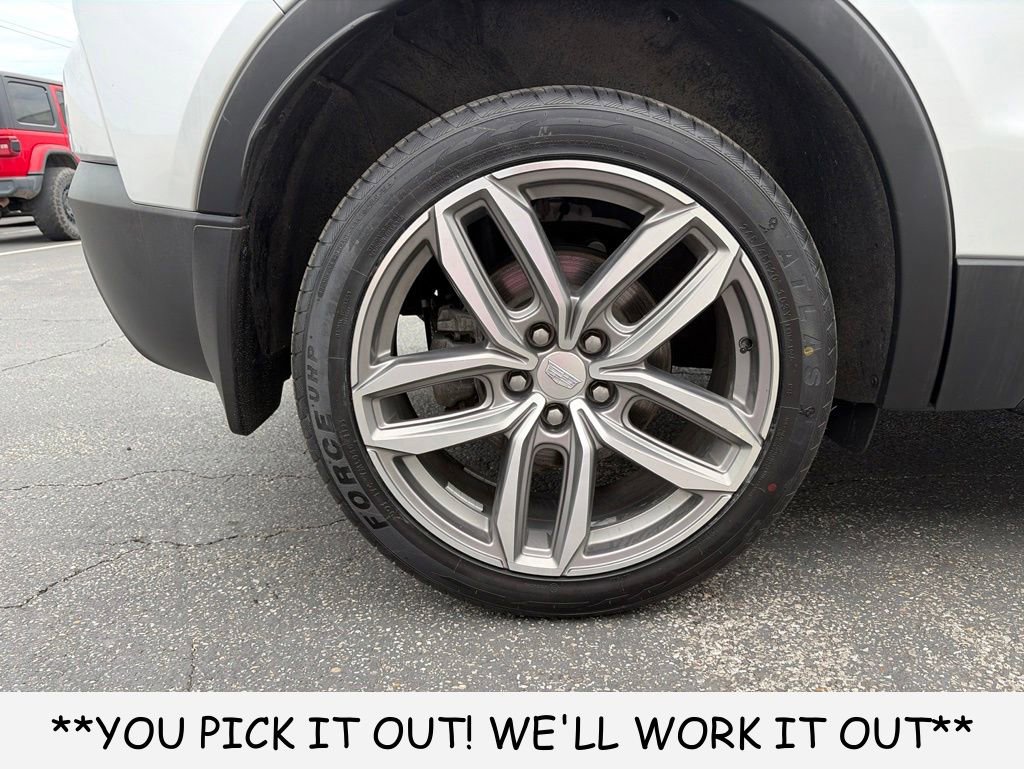 Used 2019 Cadillac XT4 Sport w/ Cold Weather Package AWD/4WD image 7