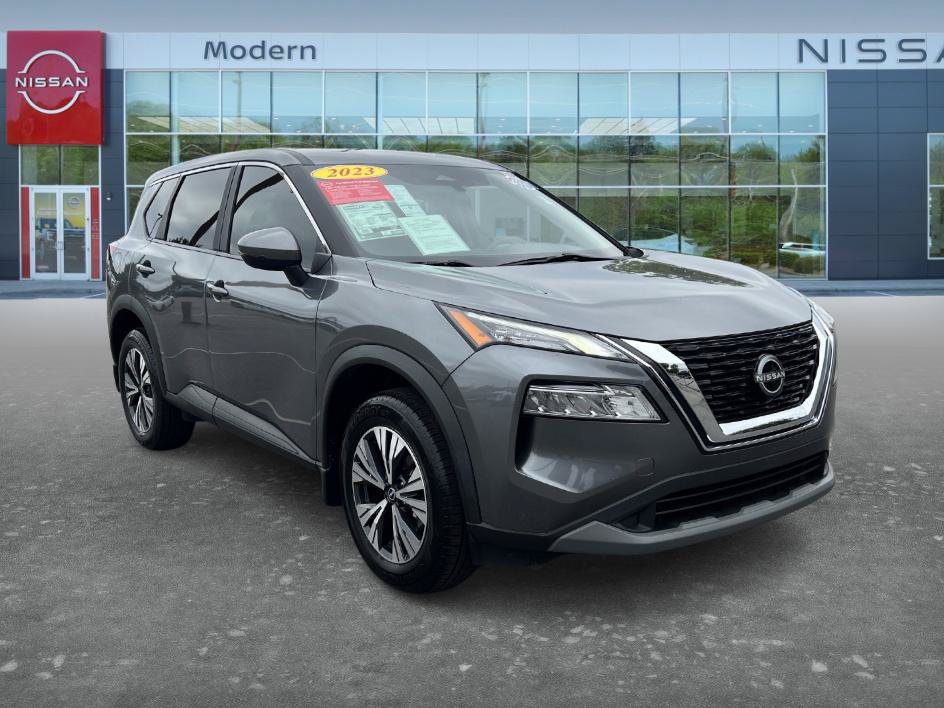 Certified 2023 Nissan Rogue SV FWD image 3