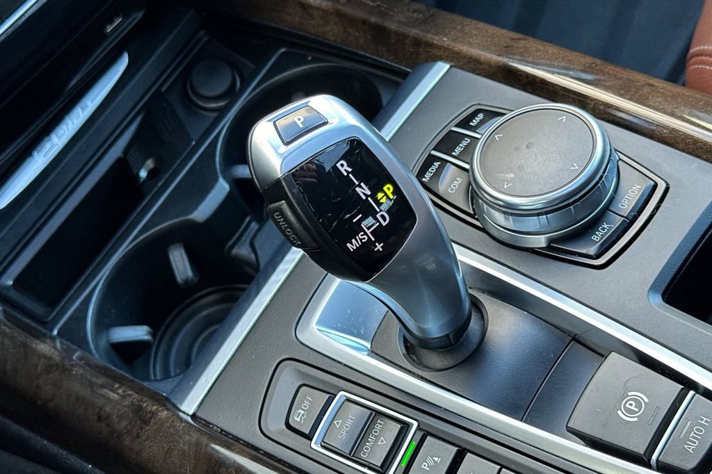 Used 2017 BMW X5 xDrive40e image 24