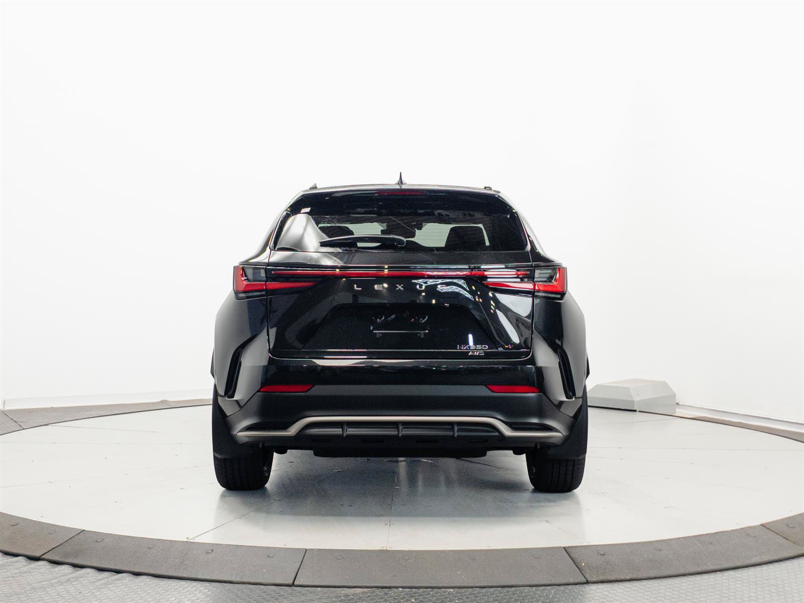 New 2026 Lexus NX 350 F Sport AWD/4WD image 10