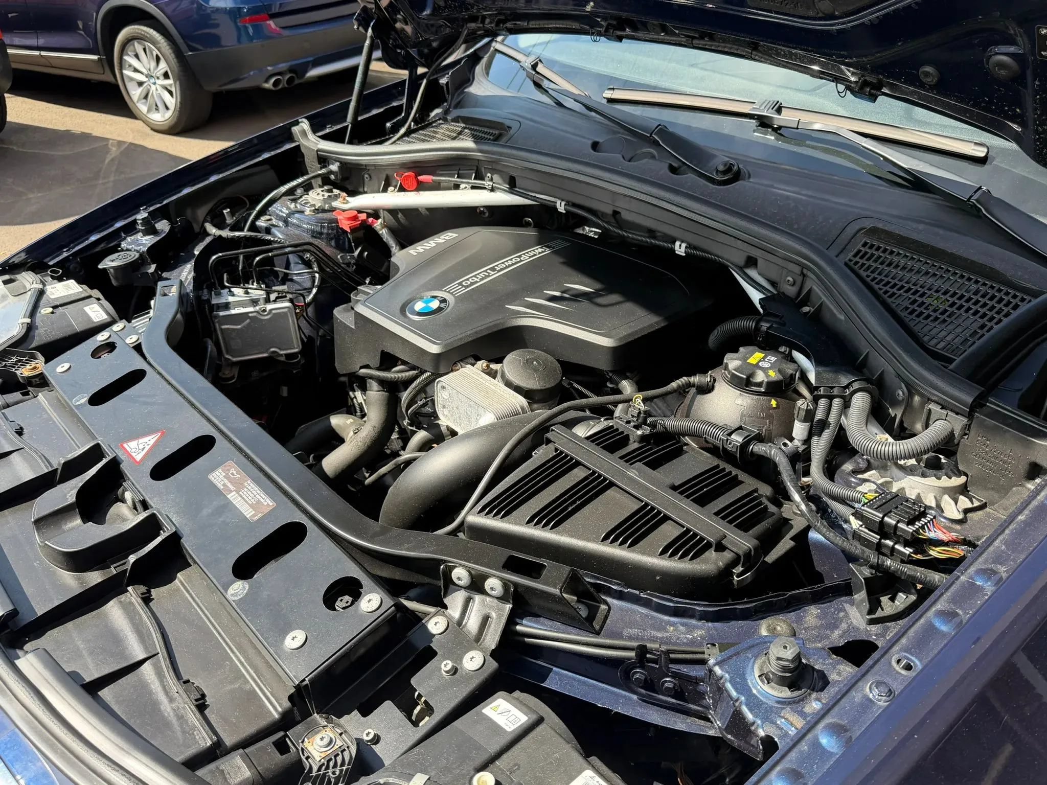 Used 2015 BMW X4 xDrive28i AWD/4WD image 16