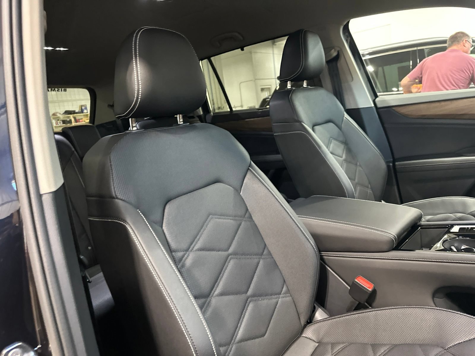 Certified 2026 Volkswagen Atlas SE AWD/4WD image 44