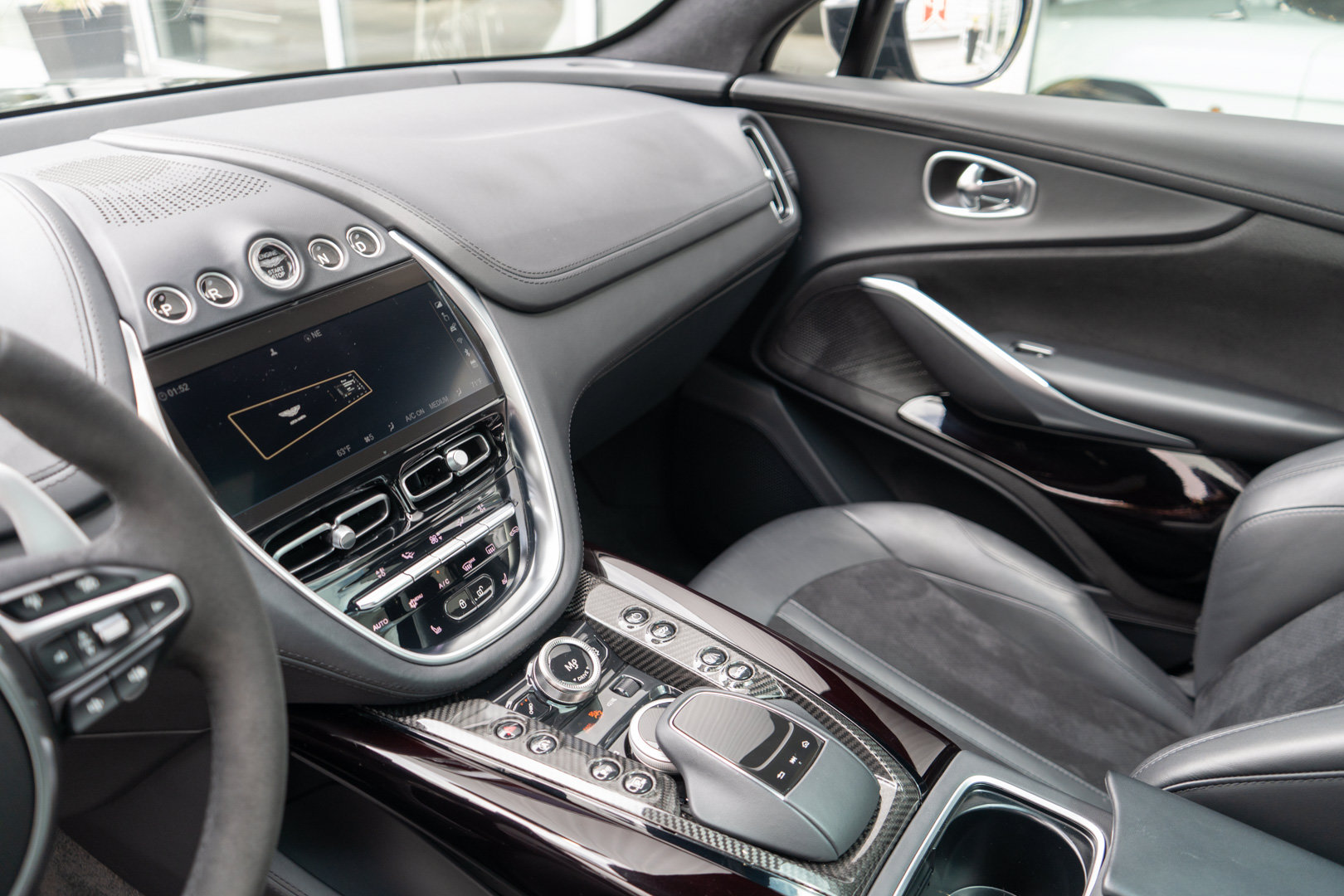 Used 2023 Aston Martin DBX 707 AWD/4WD image 15