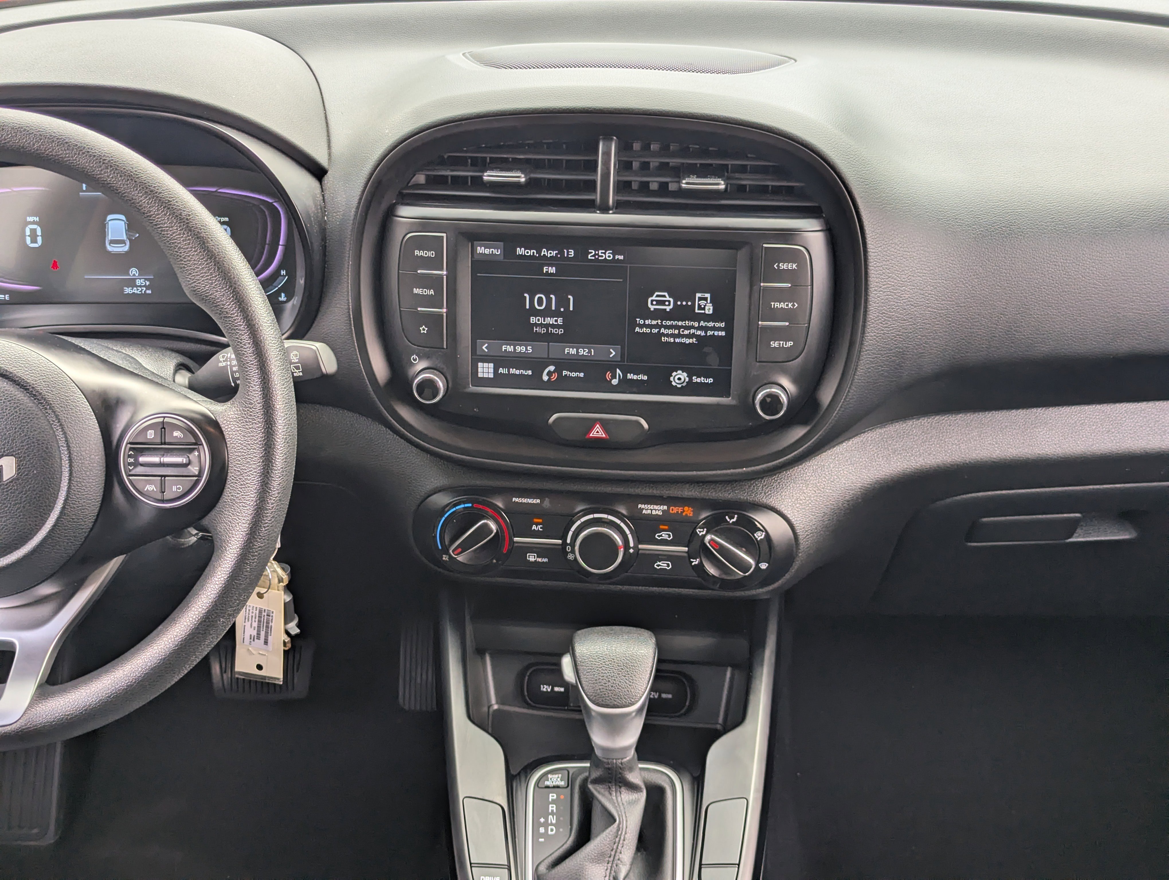 Certified 2025 Kia Soul LX w/ LX Technology Package image 14