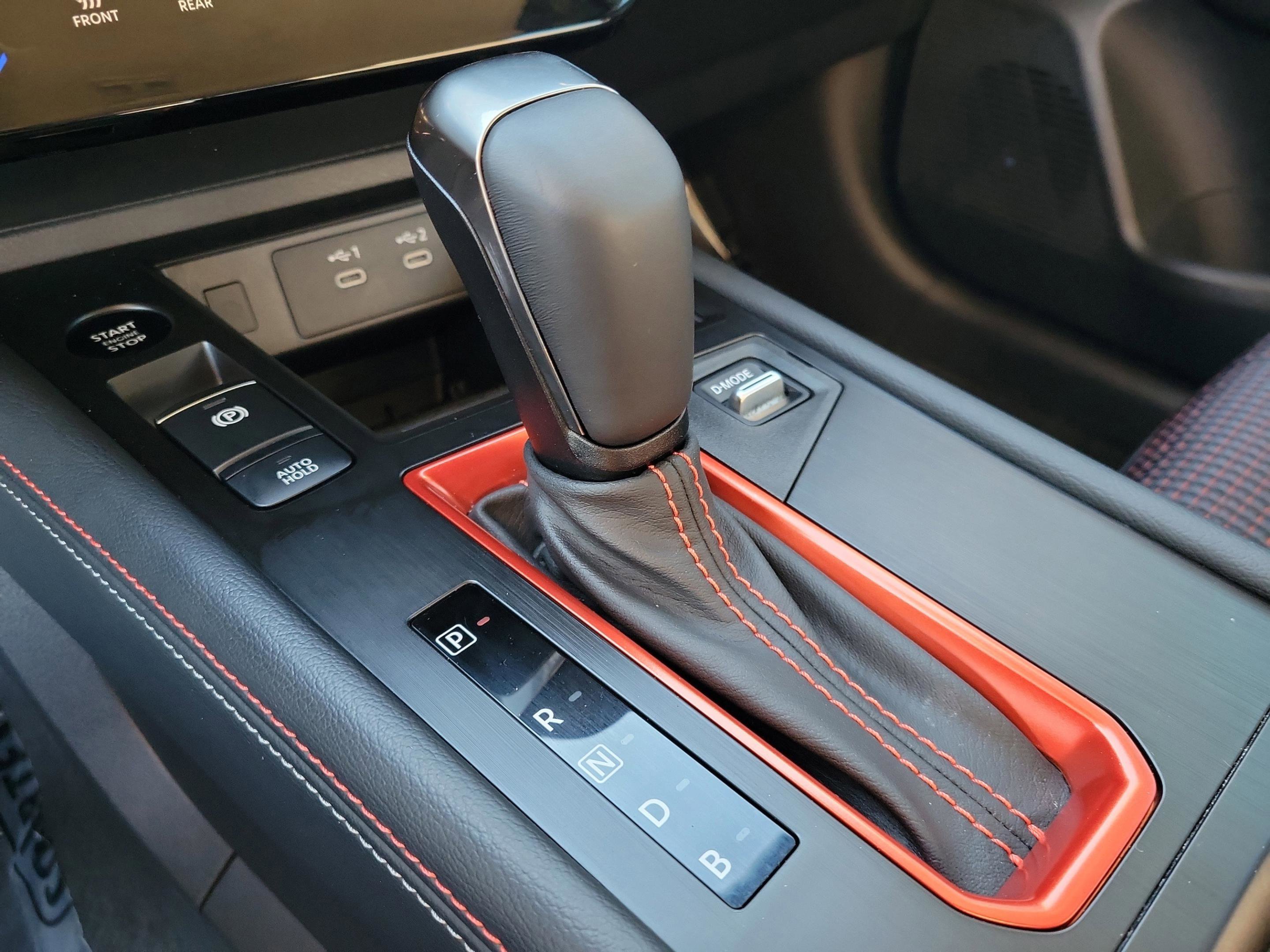 Certified 2025 Nissan Kicks SR image 29