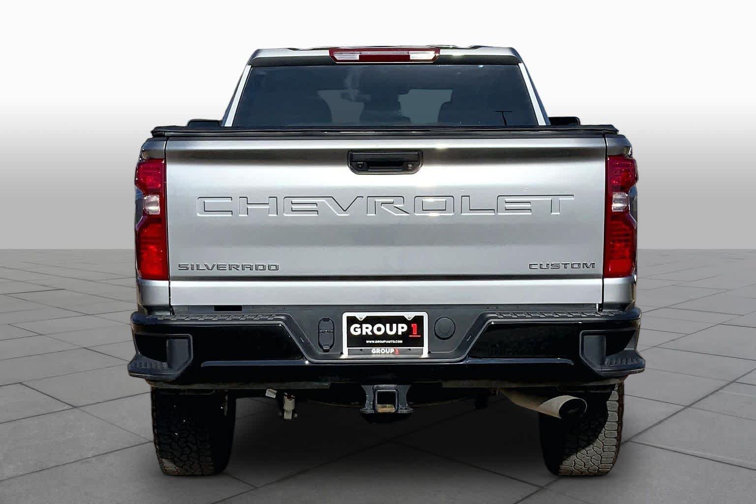 Used 2026 Chevrolet Silverado 2500 Custom w/ Z71 Off-Road Package AWD/4WD image 5