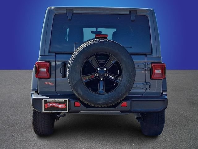 Used 2023 Jeep Wrangler Unlimited Sahara AWD/4WD image 5