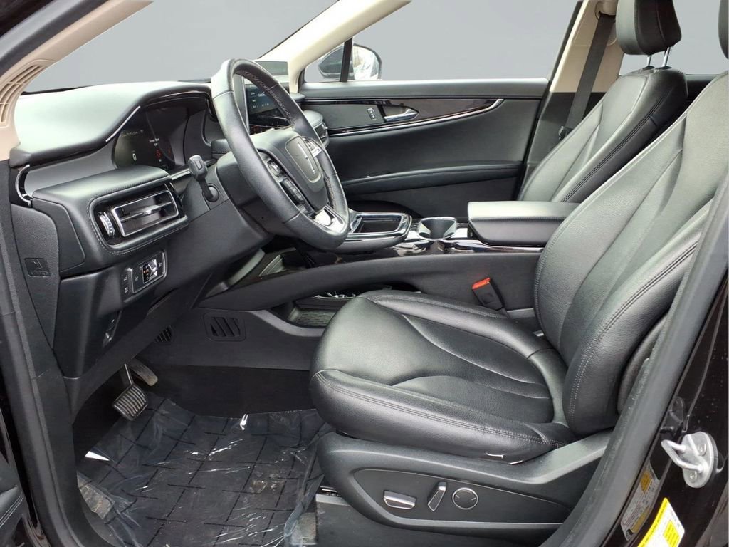 Used 2022 Lincoln Nautilus AWD image 24